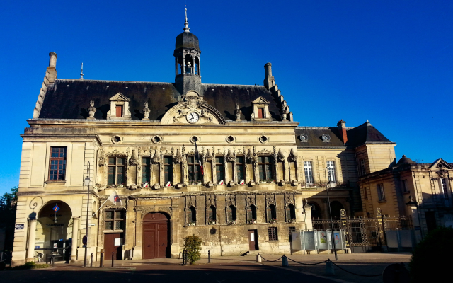 Hôtel de Ville ©Office de tourisme du Pays noyonnais - E. Karleskind