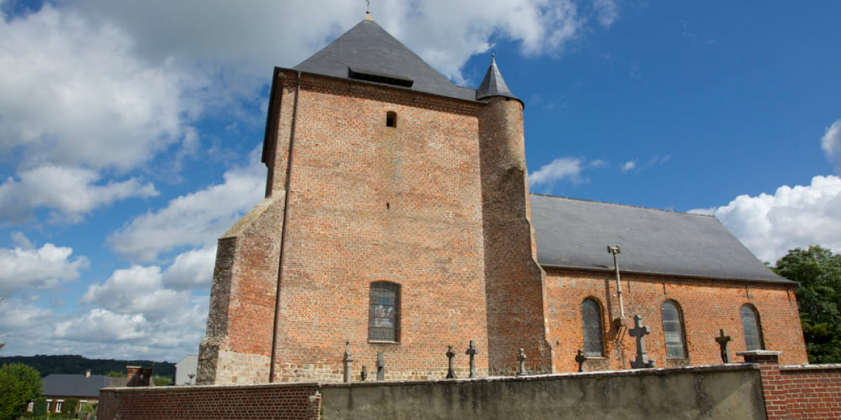 Saint-Algis église fortifiée