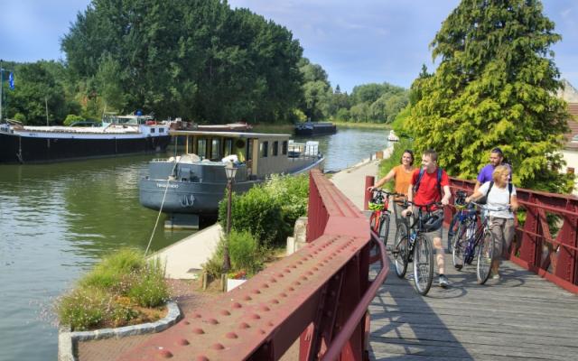 Canal latéral à l'Oise, Pont-l'Evêque ©Anne-Sophie Flament