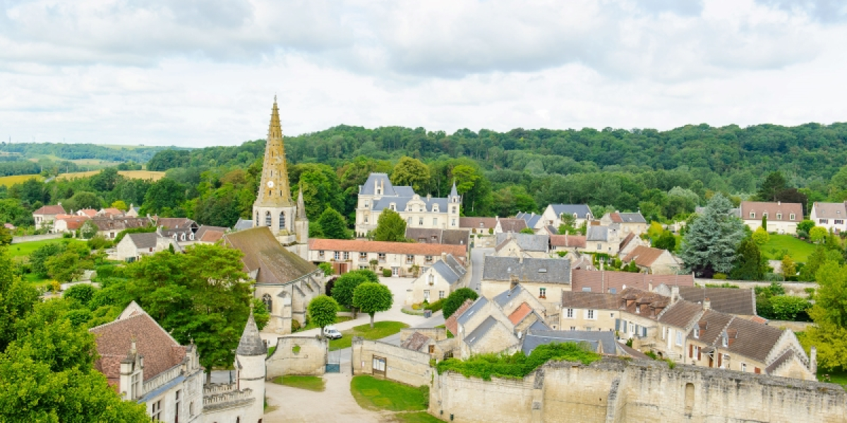 Vue sur Septmonts depuis le donjon_Aisne Tourisme-Vincent Colin