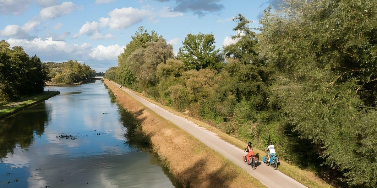 Canal de la Sambre à l'Oise @Emmanuel Berthier