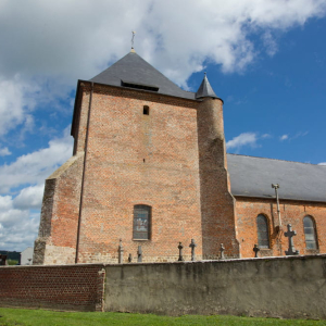 Saint-Algis église fortifiée