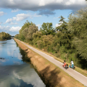 Canal de la Sambre à l'Oise ©Emmanuel Berthier