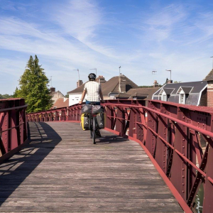 Pont l'Evêque ©Un monde à vélo