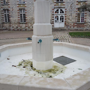 L’abbé ne fait pas le moine…