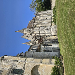 L’abbé ne fait pas le moine…