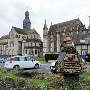 L’abbé ne fait pas le moine…