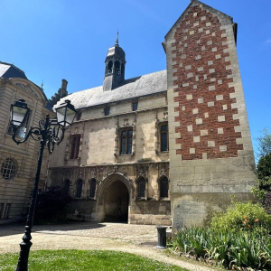 Noyon, complètement sonnée !