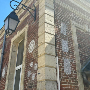 Noyon, complètement sonnée !