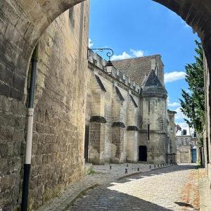 Noyon, complètement sonnée !