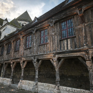 Noyon, complètement sonnée !