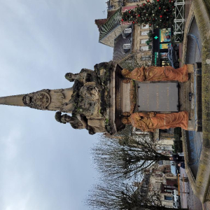 Noyon, complètement sonnée !