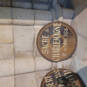 Noyon, complètement sonnée !