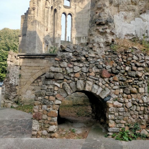 Noyon, complètement sonnée !