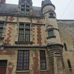 Noyon, complètement sonnée !