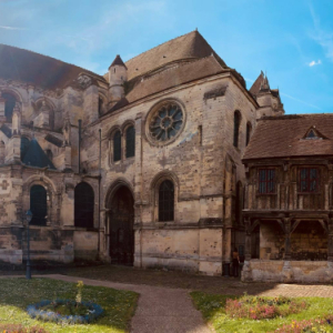 Noyon, complètement sonnée !